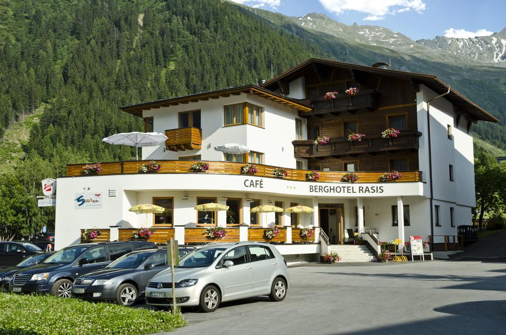Berghotel Rasis Galtür Exteriér fotografie