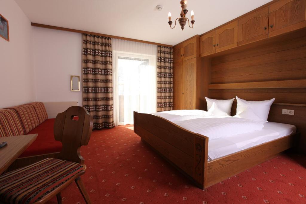 Berghotel Rasis Galtür Pokoj fotografie